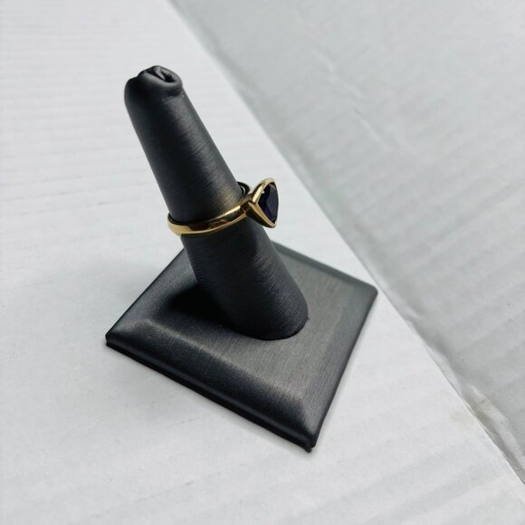 ⛔️SOLD⛔️Signed 14K FP Trillion-Cut Amethyst Triangle Ring Size 7 - Picture 4 of 10